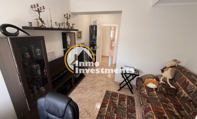 Resale - Villa - Torrevieja - Costa blanca sur
