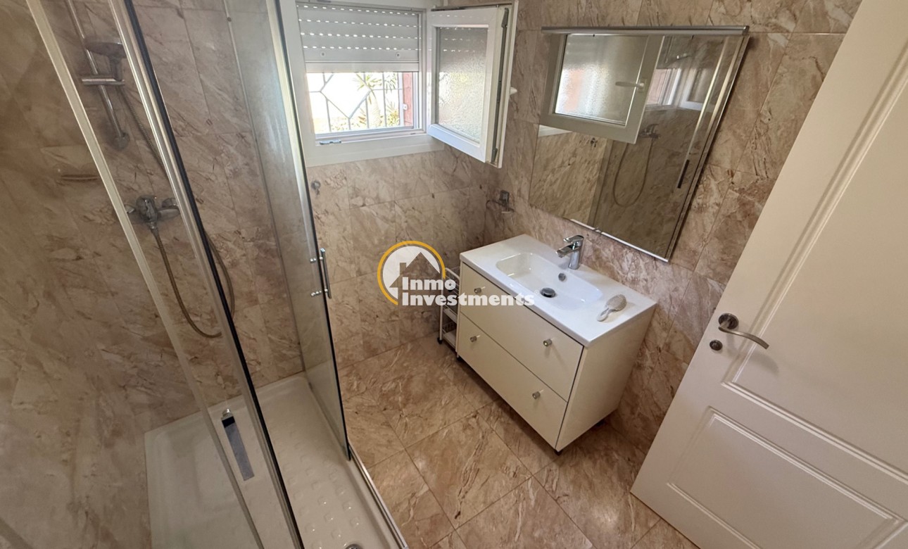 Resale - Villa - Torrevieja - Costa blanca sur