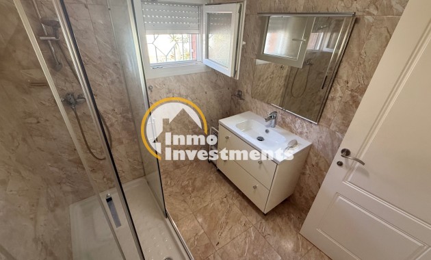 Resale - Villa - Torrevieja - Costa blanca sur