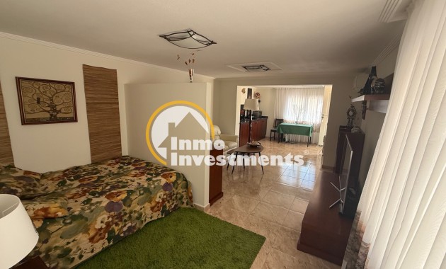 Resale - Villa - Torrevieja - Costa blanca sur
