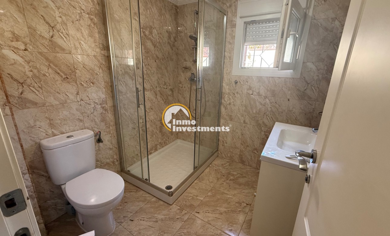 Resale - Villa - Torrevieja - Costa blanca sur