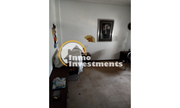 Resale - Commercial - Torrevieja - Costa blanca sur