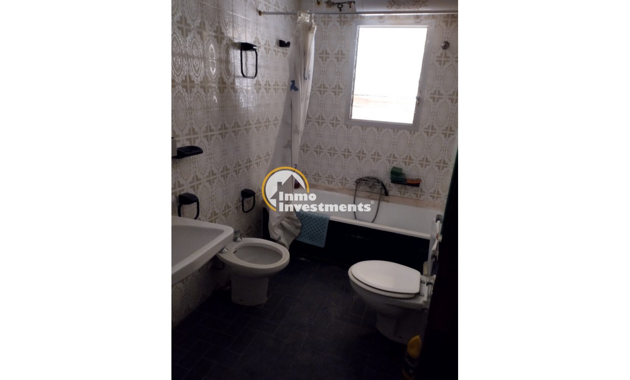 Resale - Commercial - Torrevieja - Costa blanca sur