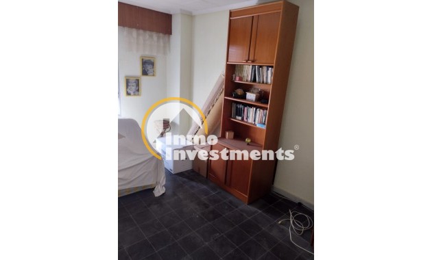 Resale - Commercial - Torrevieja - Costa blanca sur