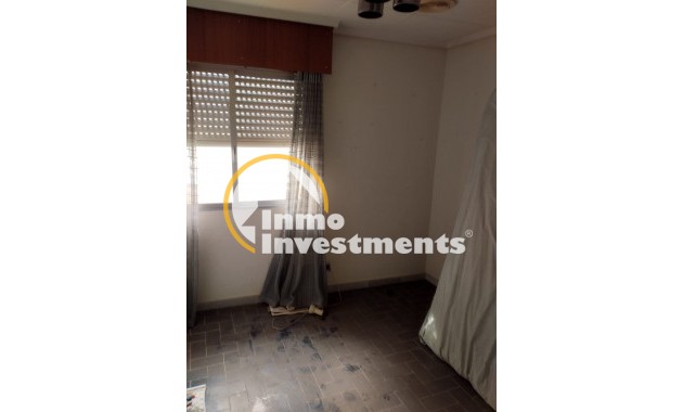 Resale - Commercial - Torrevieja - Costa blanca sur