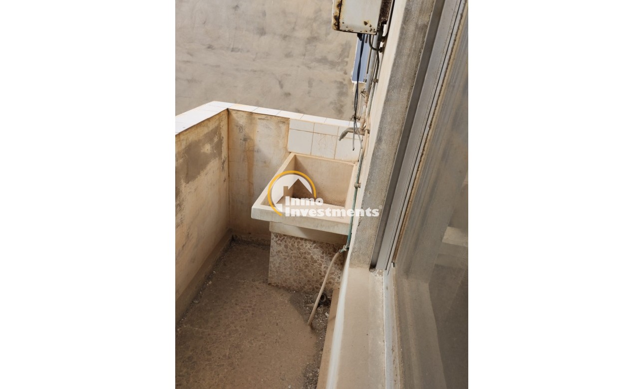 Resale - Commercial - Torrevieja - Costa blanca sur