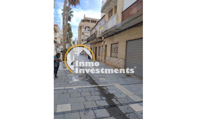 Resale - Commercial - Torrevieja - Costa blanca sur