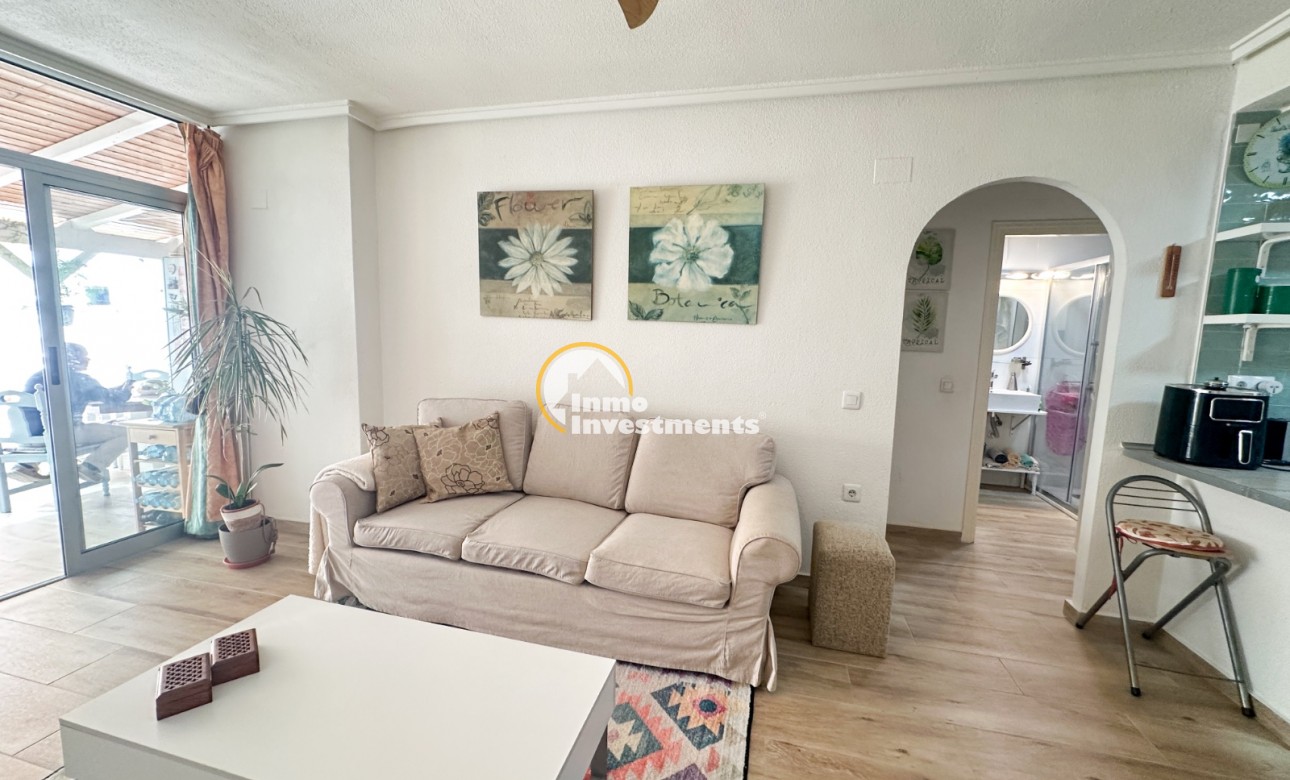 Resale - Apartment - Torrevieja - Centro