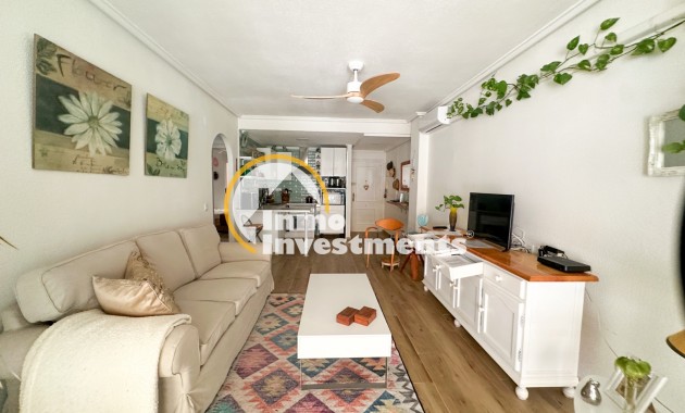 Resale - Apartment - Torrevieja - Centro