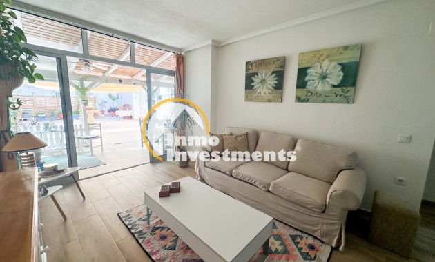 Resale - Apartment - Torrevieja - Centro