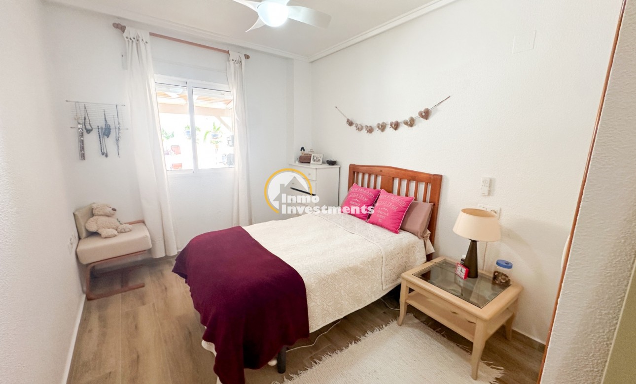 Resale - Apartment - Torrevieja - Centro