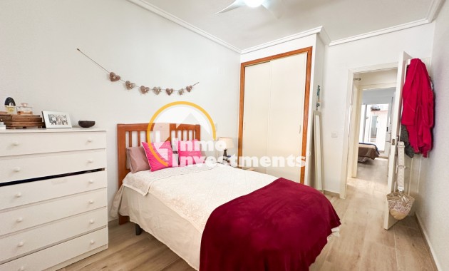 Resale - Apartment - Torrevieja - Centro