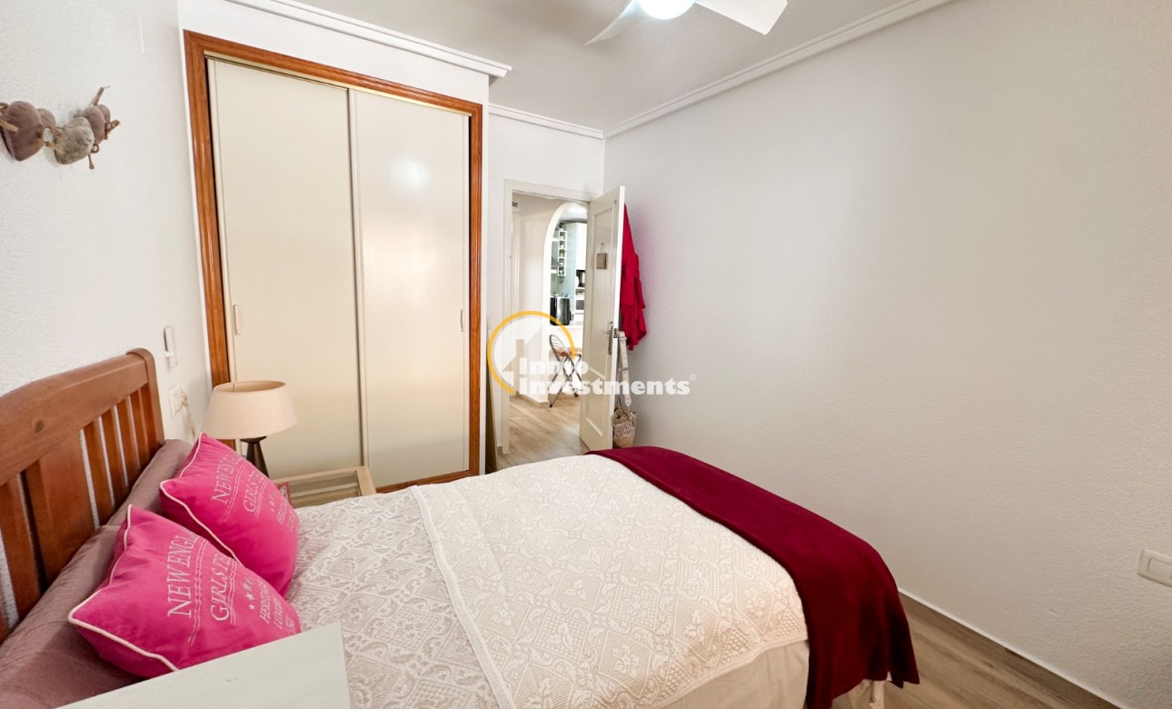 Resale - Apartment - Torrevieja - Centro