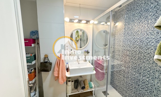Resale - Apartment - Torrevieja - Centro