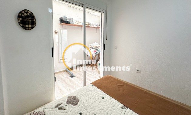 Resale - Apartment - Torrevieja - Centro