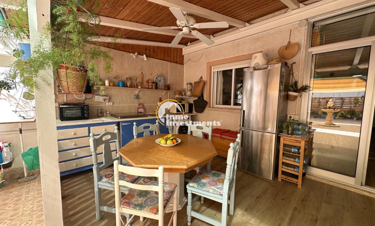 Resale - Apartment - Torrevieja - Centro