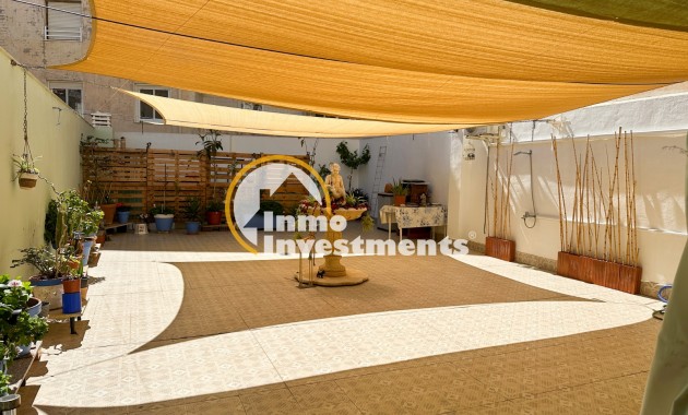 Resale - Apartment - Torrevieja - Centro