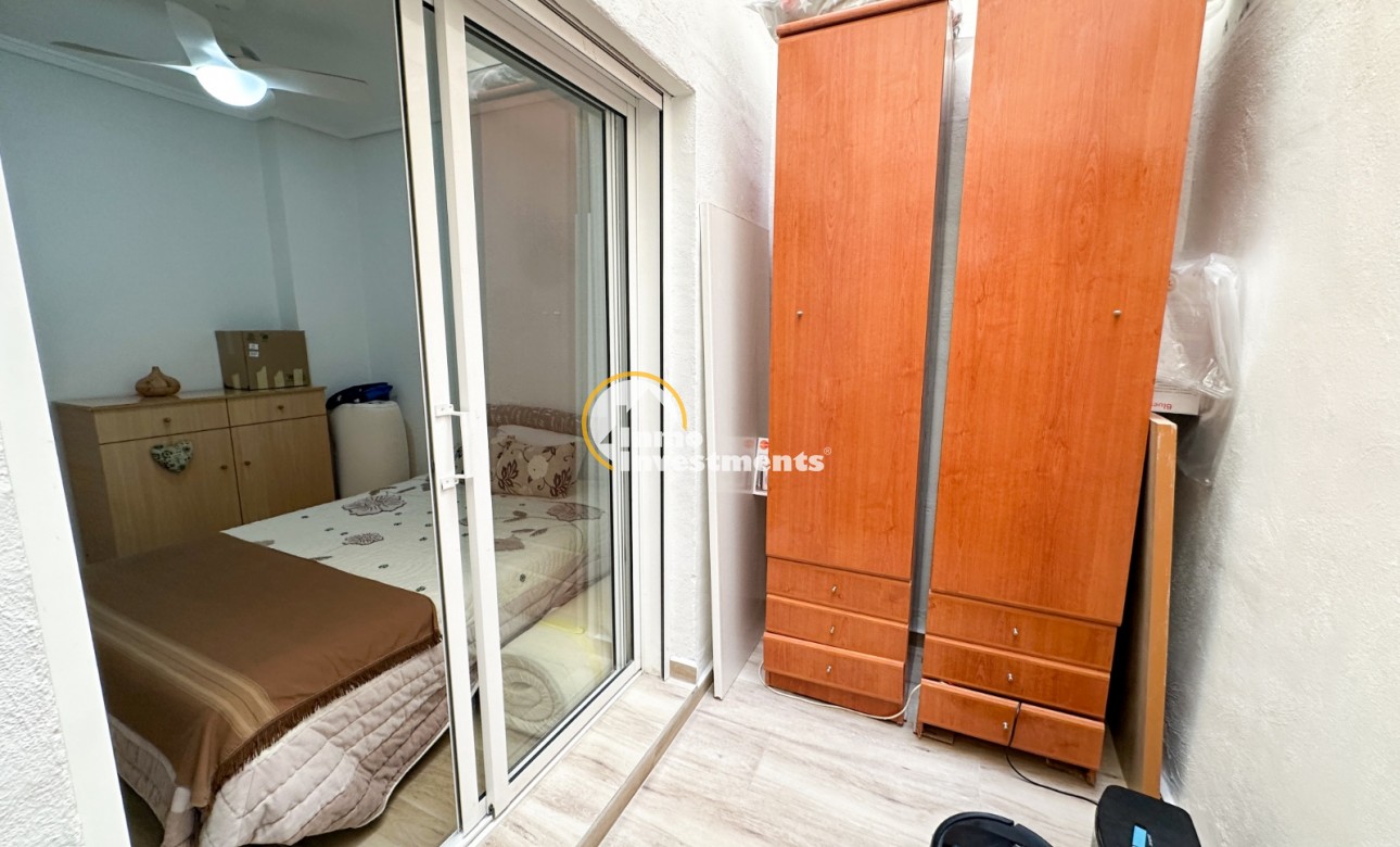 Resale - Apartment - Torrevieja - Centro
