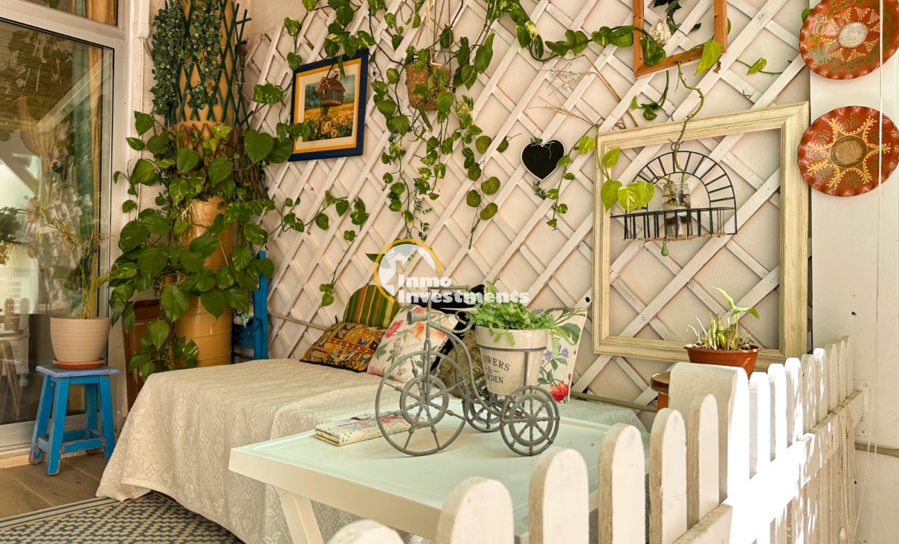 Resale - Apartment - Torrevieja - Centro