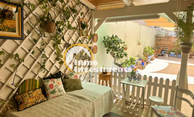 Resale - Apartment - Torrevieja - Centro