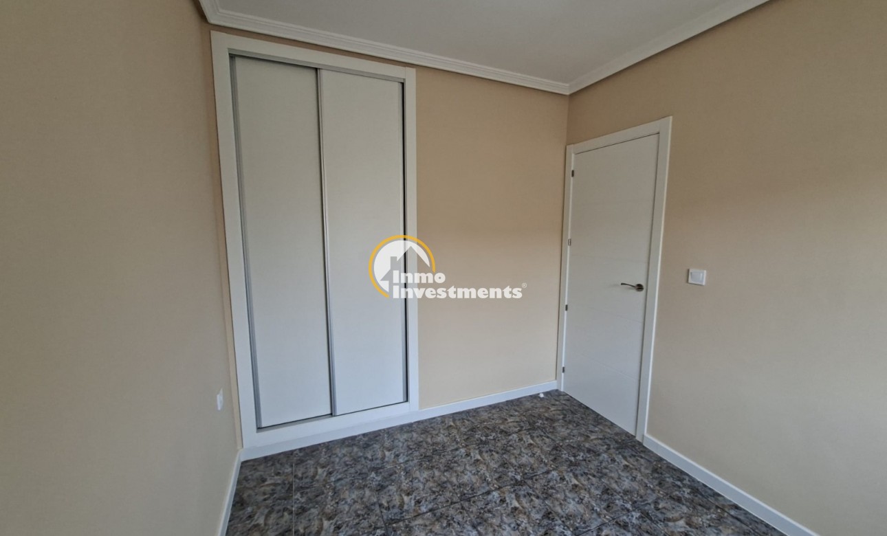 Resale - Bungalow - Orihuela Costa - Playa Flamenca