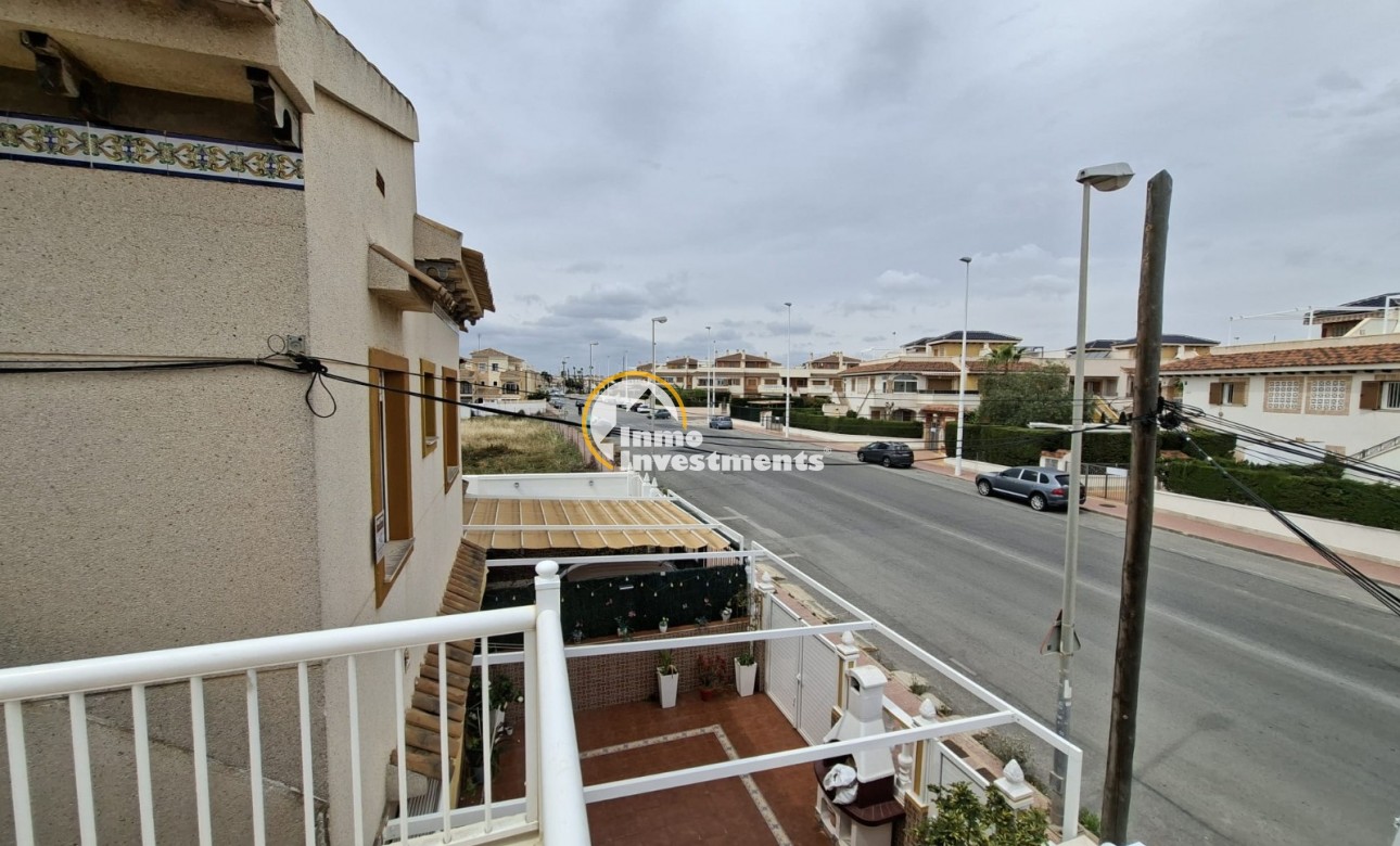 Resale - Bungalow - Orihuela Costa - Playa Flamenca