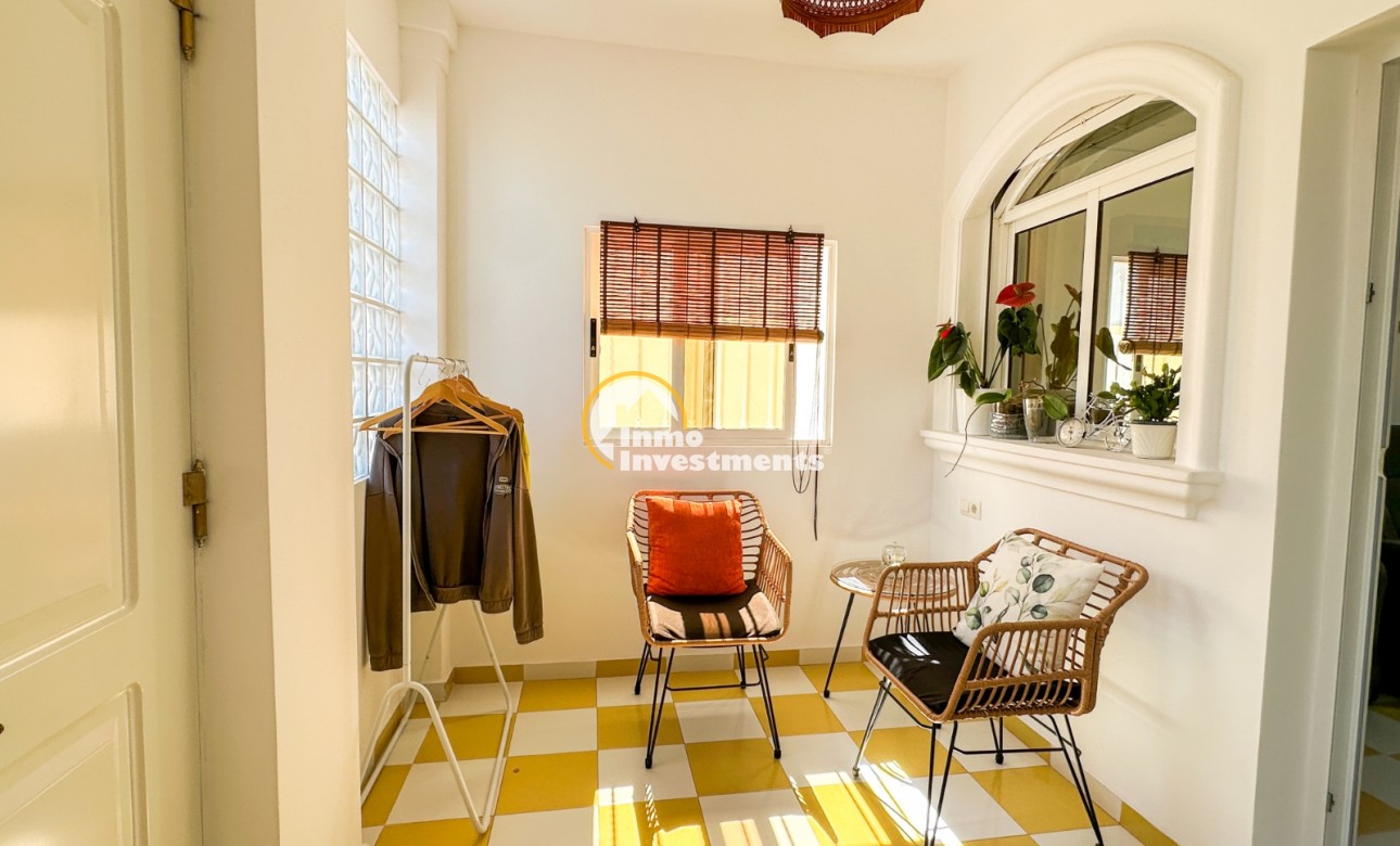 Resale - Villa - Torrevieja - Nueva Torrevieja - Aguas Nuevas