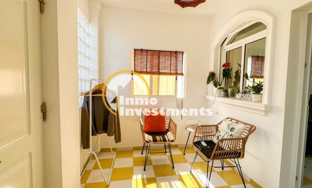 Resale - Villa - Torrevieja - Nueva Torrevieja - Aguas Nuevas