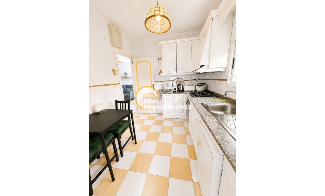 Resale - Villa - Torrevieja - Nueva Torrevieja - Aguas Nuevas