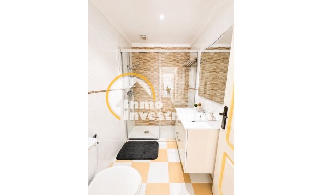 Resale - Villa - Torrevieja - Nueva Torrevieja - Aguas Nuevas