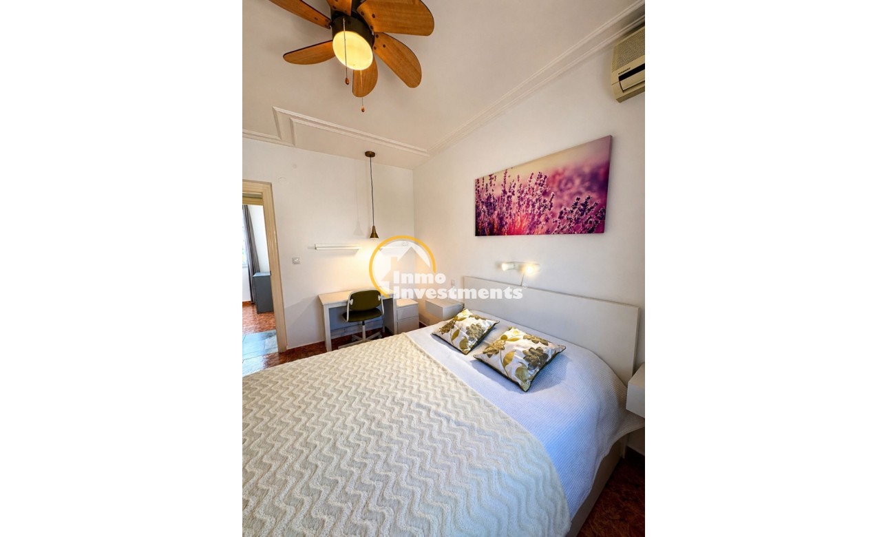 Resale - Villa - Torrevieja - Nueva Torrevieja - Aguas Nuevas