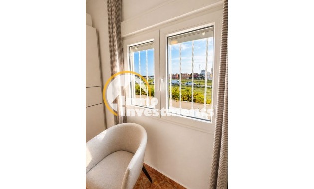 Resale - Villa - Torrevieja - Nueva Torrevieja - Aguas Nuevas