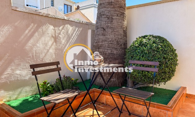 Resale - Villa - Torrevieja - Nueva Torrevieja - Aguas Nuevas