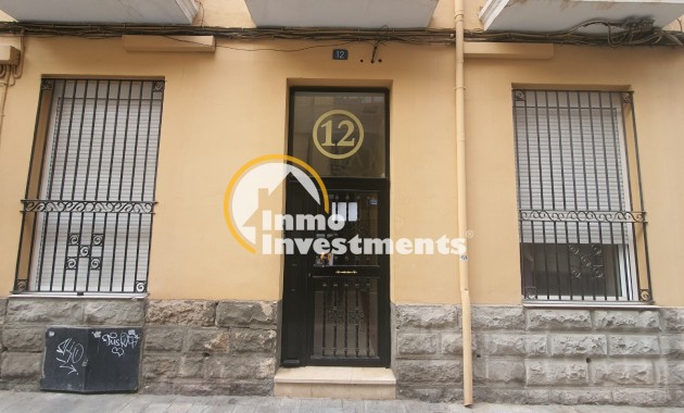 Resale - Commercial - Alicante - Casco antiguo