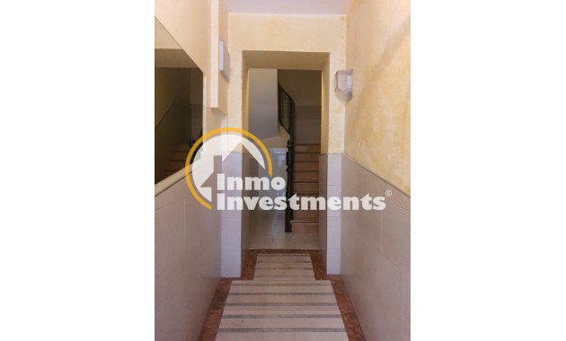 Resale - Commercial - Alicante - Casco antiguo