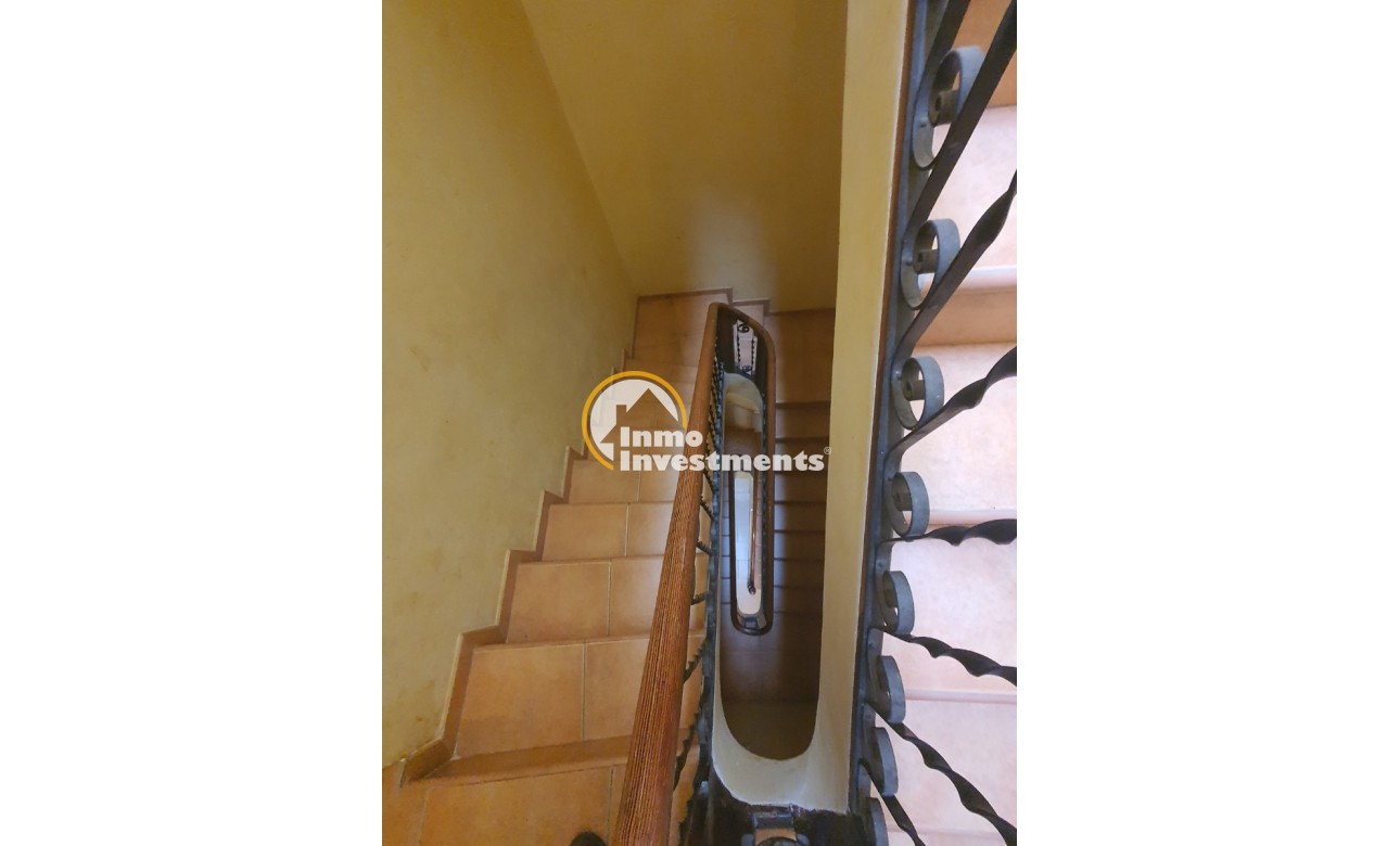 Resale - Commercial - Alicante - Casco antiguo