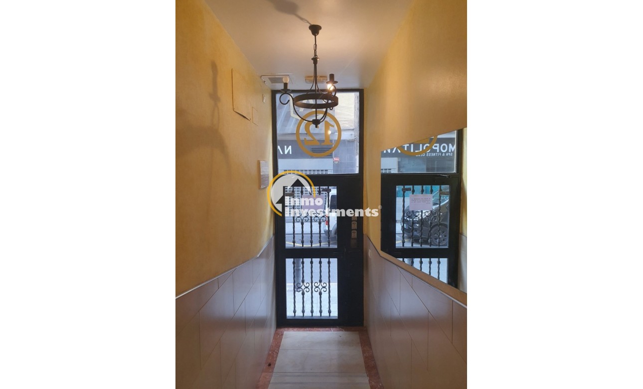 Resale - Commercial - Alicante - Casco antiguo