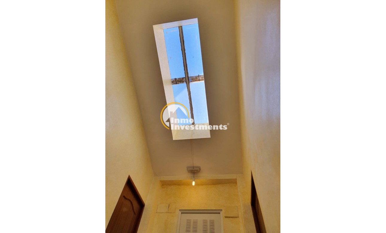 Resale - Commercial - Alicante - Casco antiguo