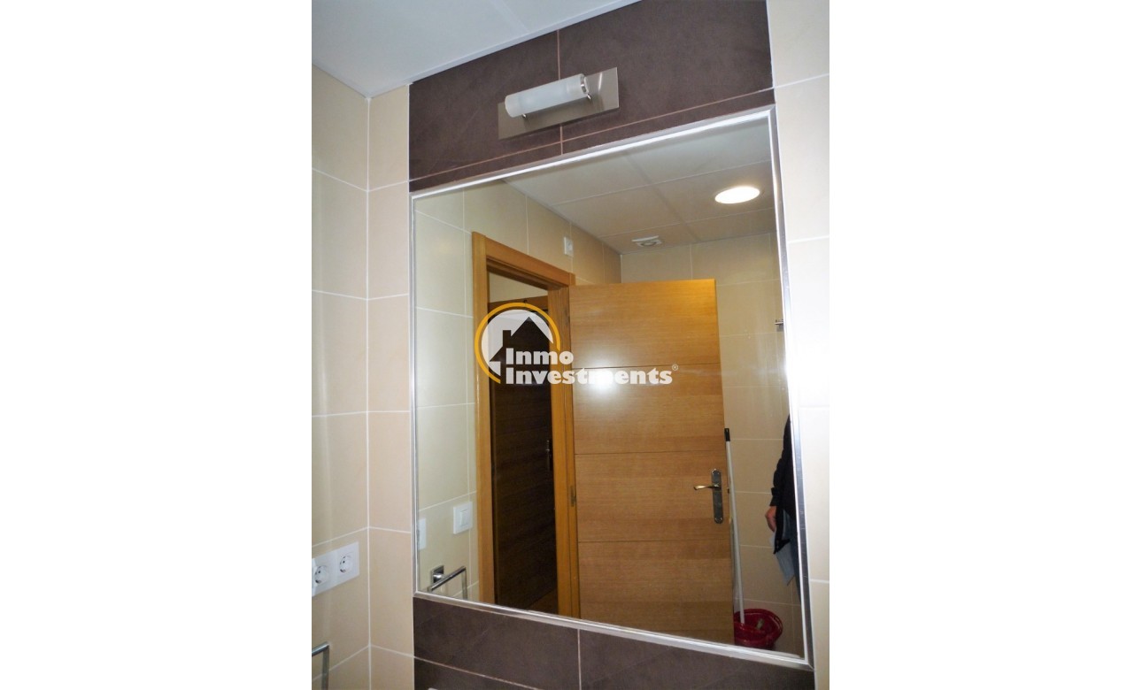 Resale - Commercial - Alicante - Casco antiguo