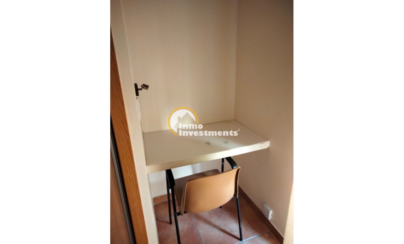 Resale - Commercial - Alicante - Casco antiguo