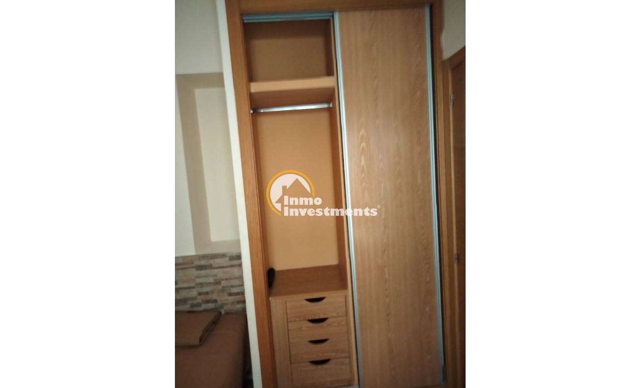 Resale - Commercial - Alicante - Casco antiguo