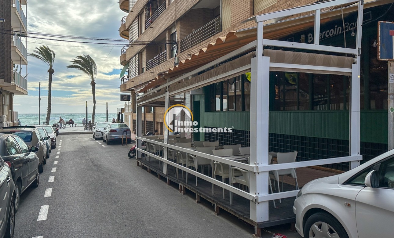 Resale - Commercial - Torrevieja - Playa del Cura