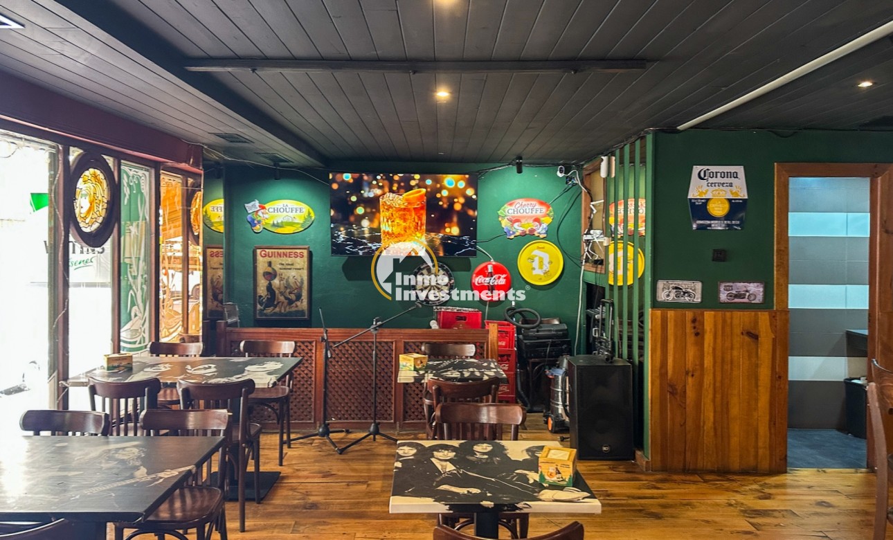 Resale - Commercial - Torrevieja - Playa del Cura