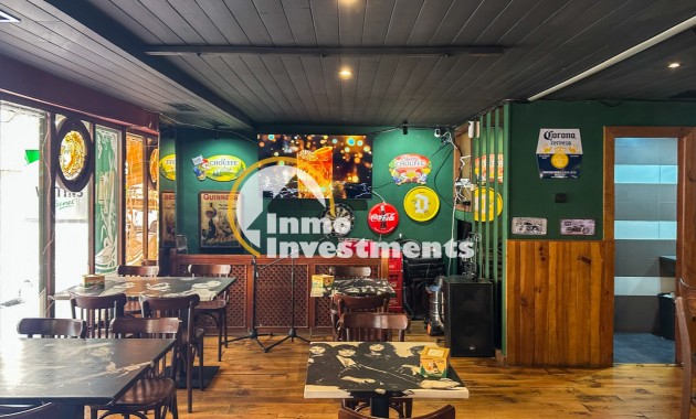 Resale - Commercial - Torrevieja - Playa del Cura