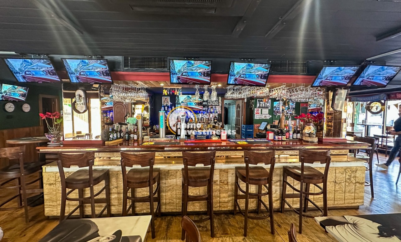 Resale - Commercial - Torrevieja - Playa del Cura