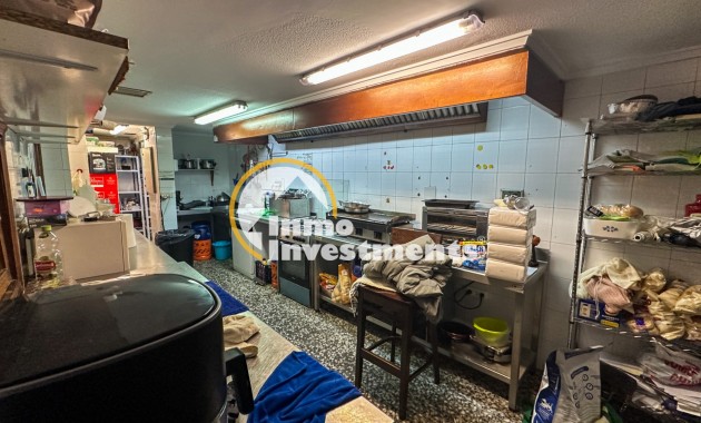 Resale - Commercial - Torrevieja - Playa del Cura