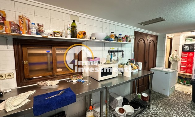 Resale - Commercial - Torrevieja - Playa del Cura