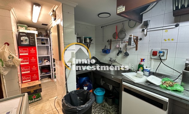 Resale - Commercial - Torrevieja - Playa del Cura