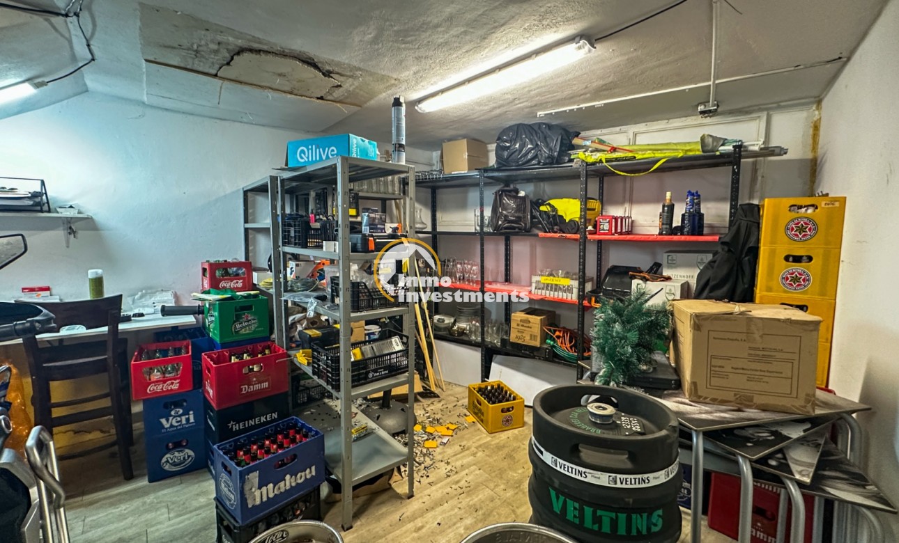 Resale - Commercial - Torrevieja - Playa del Cura