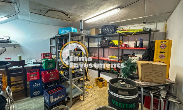 Resale - Commercial - Torrevieja - Playa del Cura